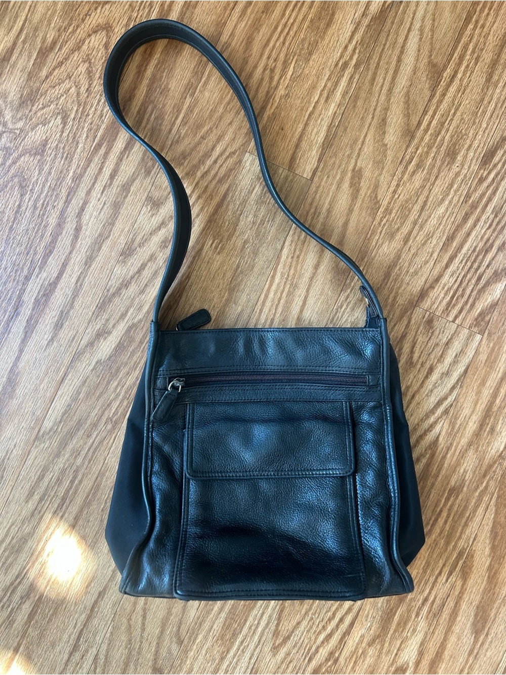 Giani Bernini Black Leather Purse